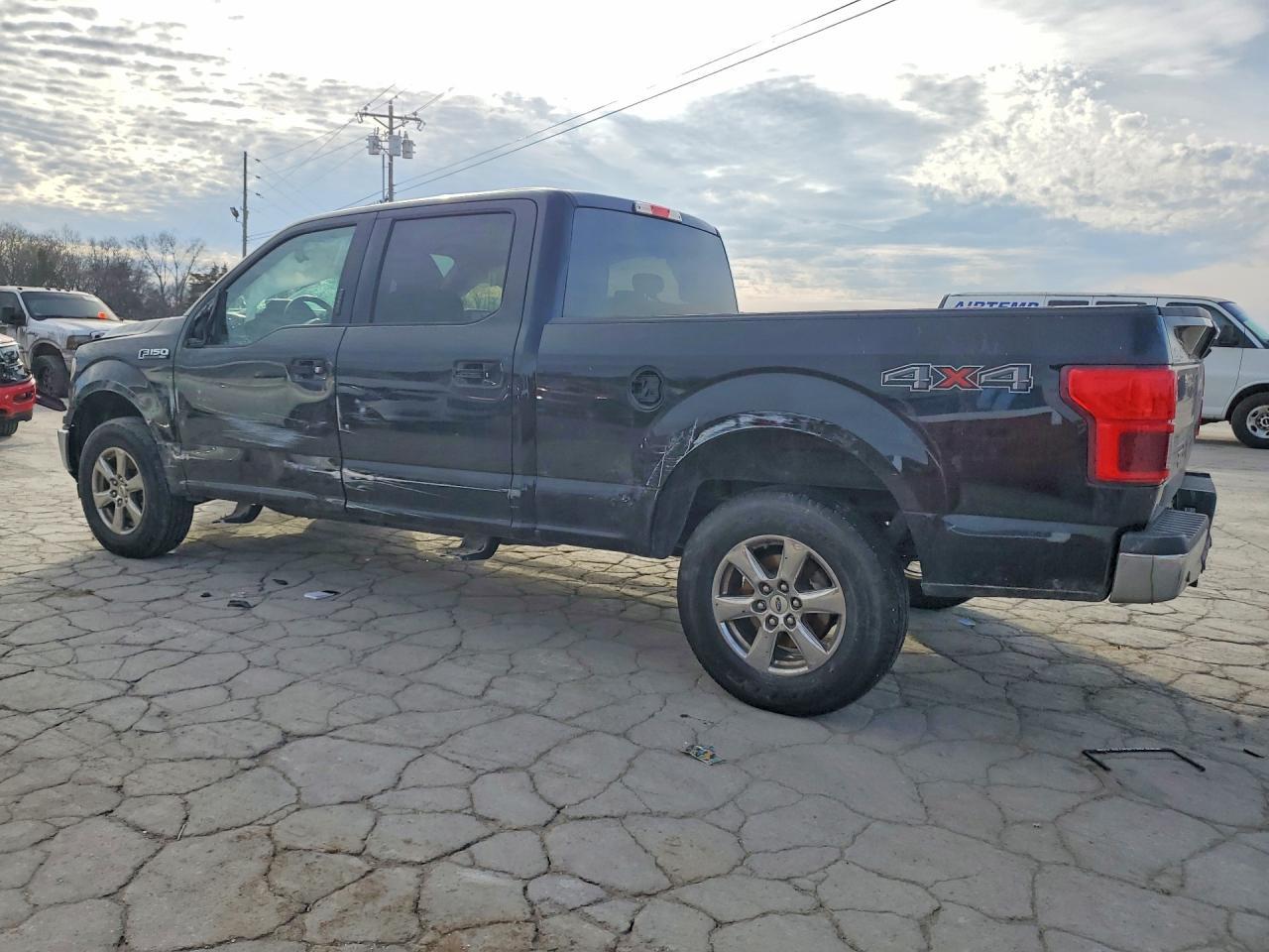 2020 Ford F150 Supercrew - Фото 2
