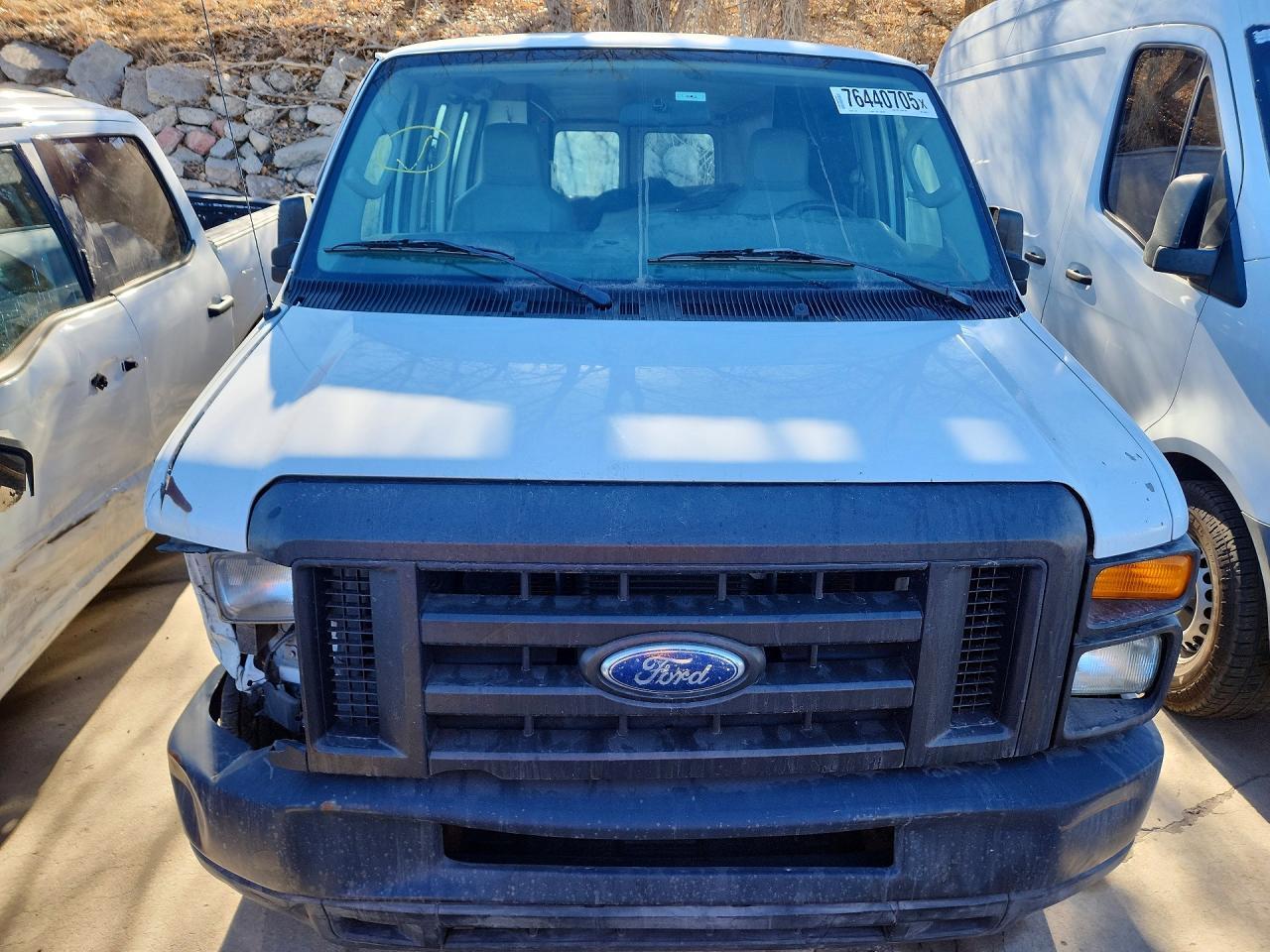 2011 Ford Econoline E250 Van - Фото 5