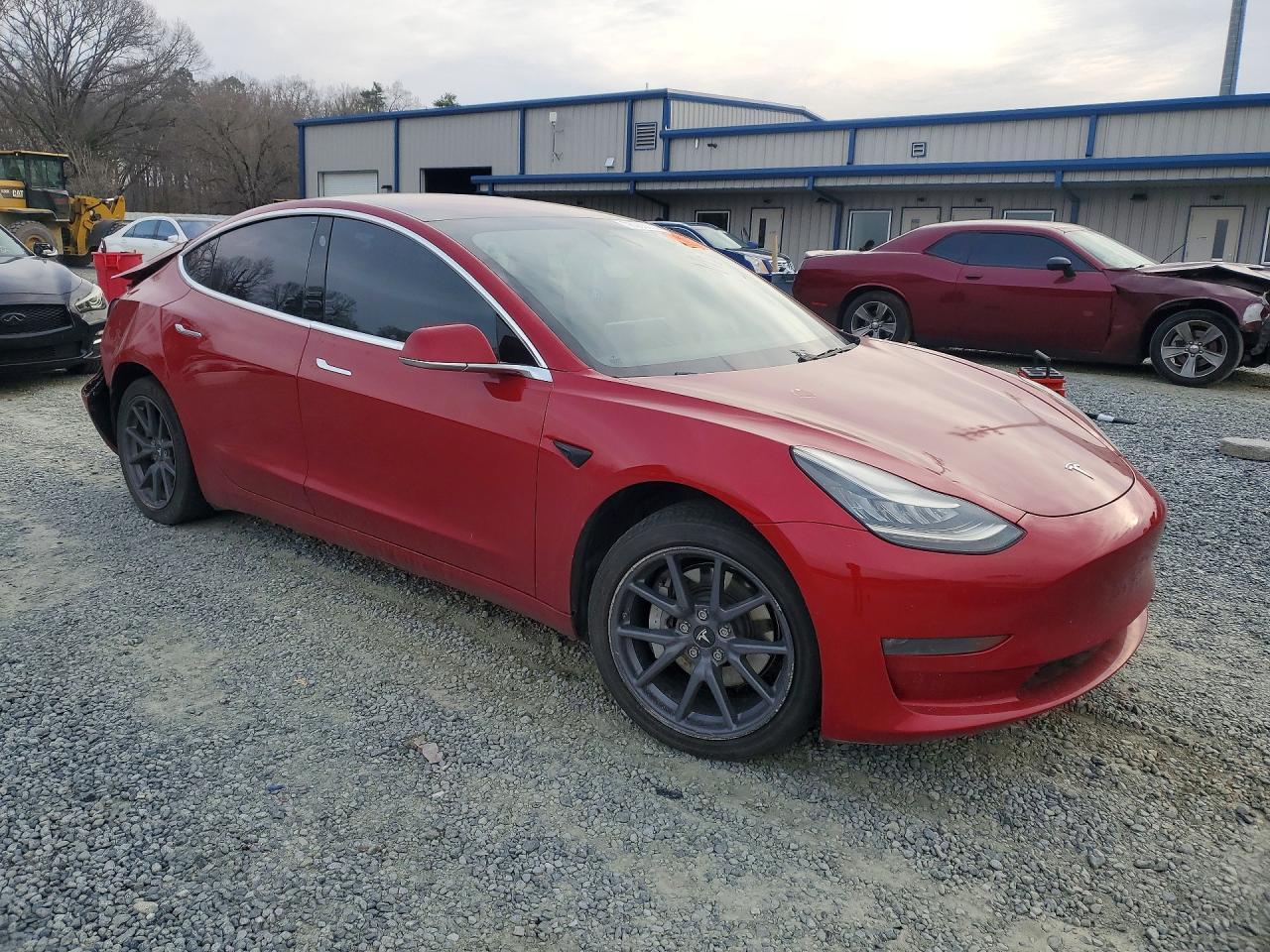 2018 Tesla Model 3 - Фото 4