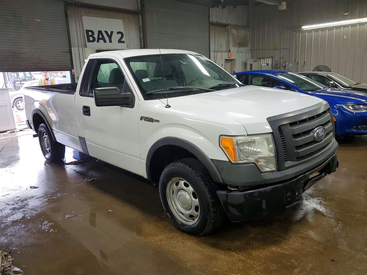 2012 Ford F150 - Фото 4