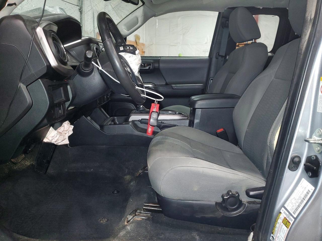 2018 Toyota Tacoma Sr5 V6 - Image 7