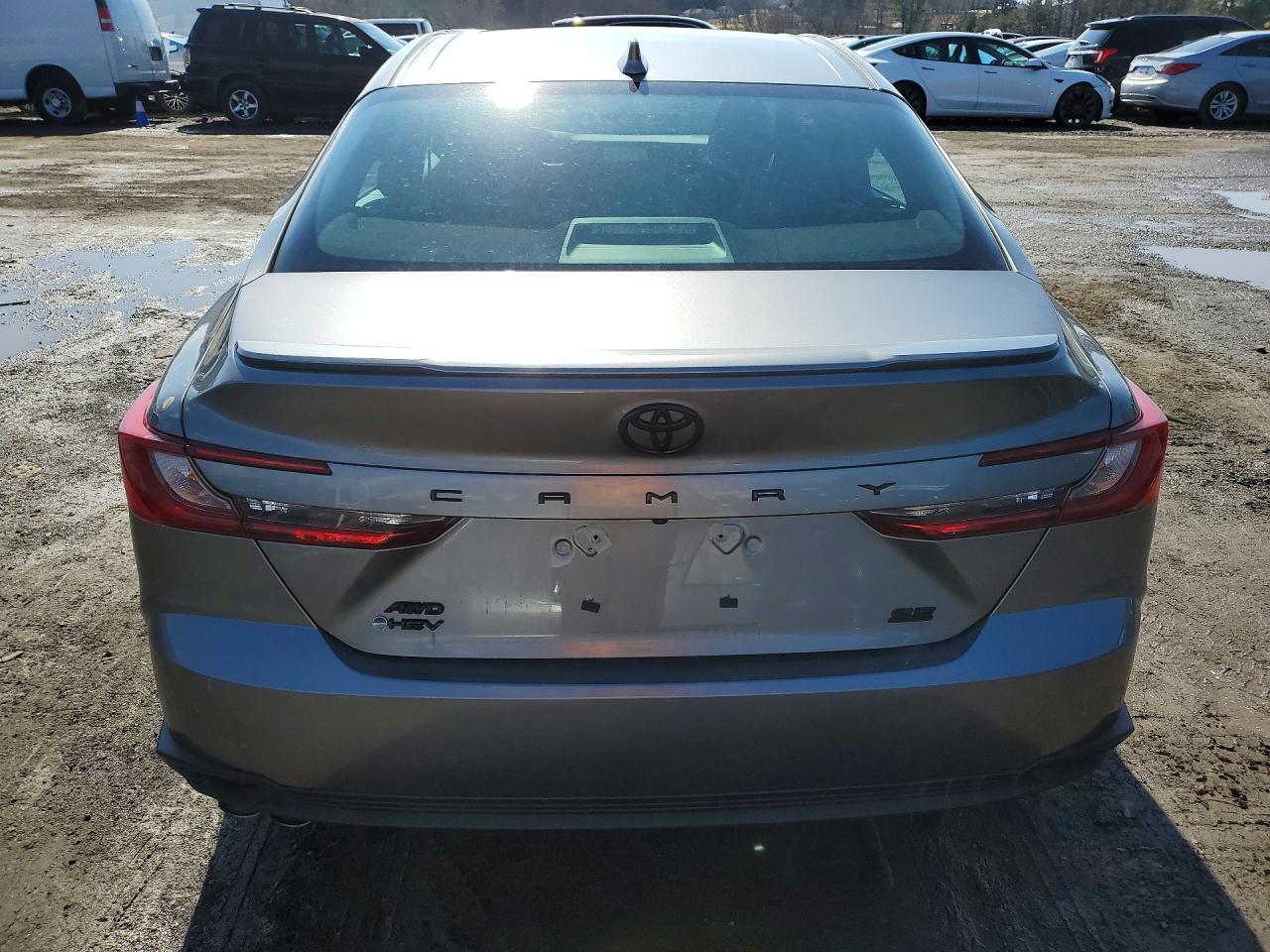 2026 Toyota Camry Se - Фото 6