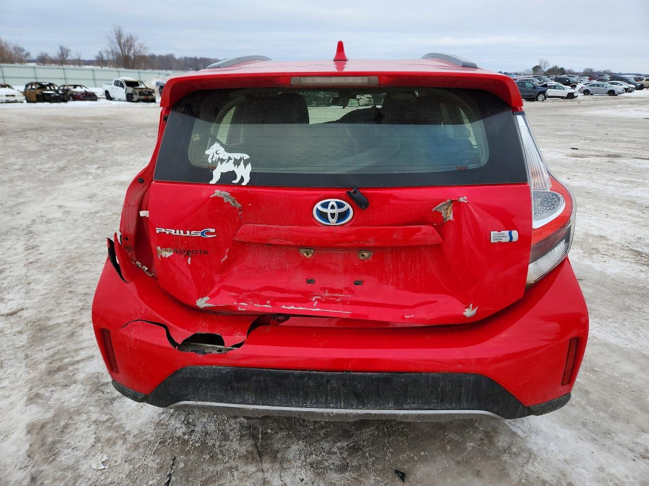 2018 Toyota Prius C - Фото 6