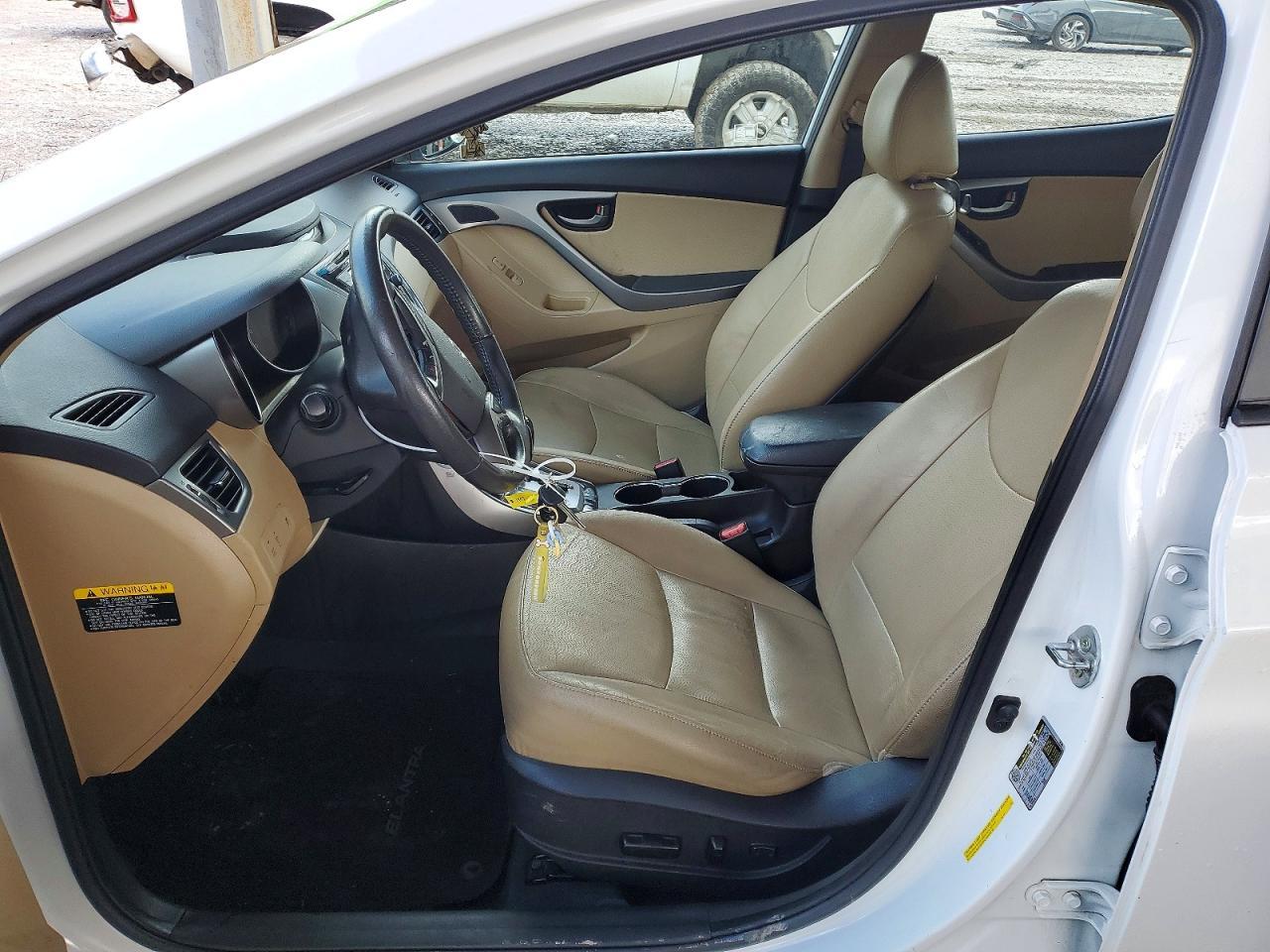 2013 Hyundai Elantra Limited - Image 7