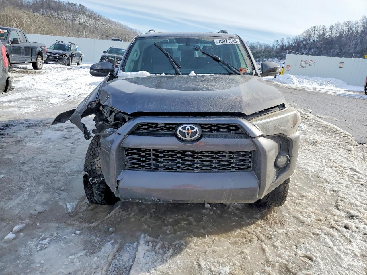 2019 Toyota 4Runner Sr5 Premium - Image 5