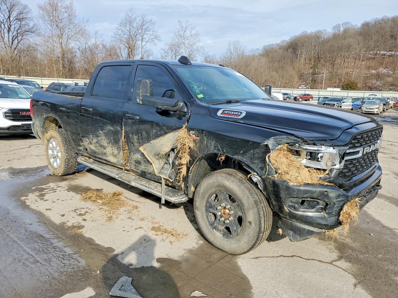 2022 Dodge Ram 3500 - Фото 4