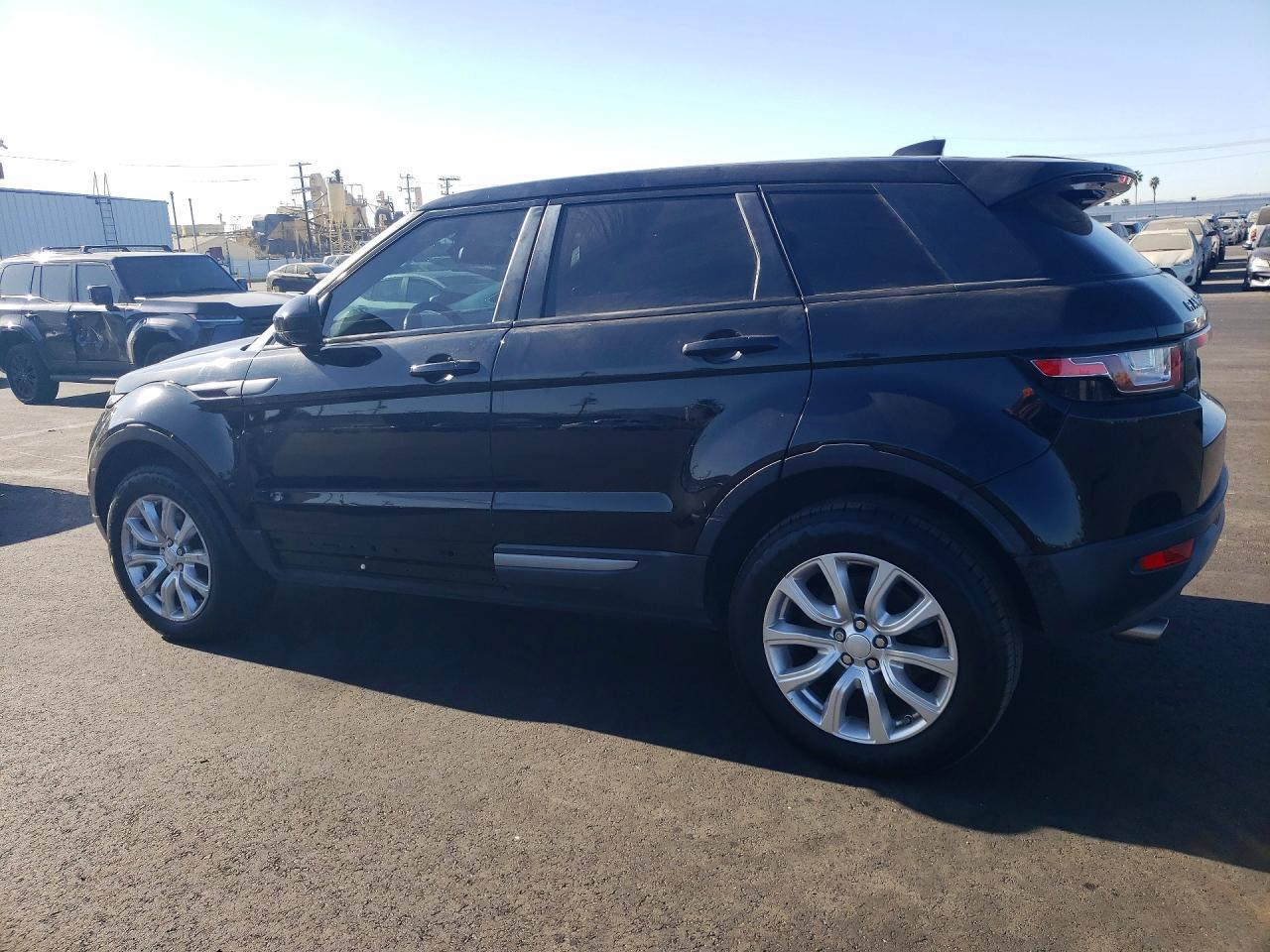 2019 Land Rover Range Rover Evoque Se - Фото 2