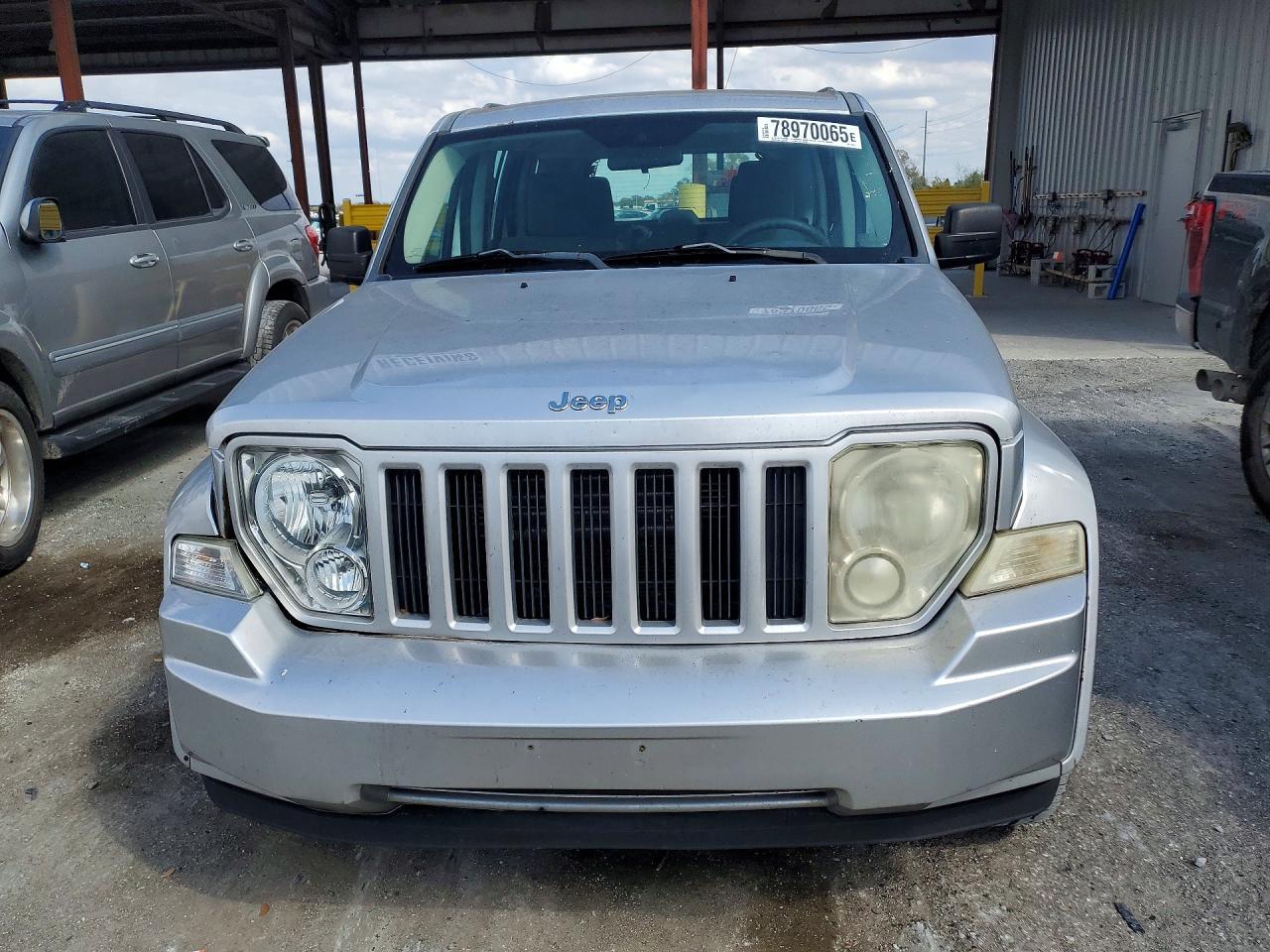 2008 Jeep Liberty Sport - Image 5