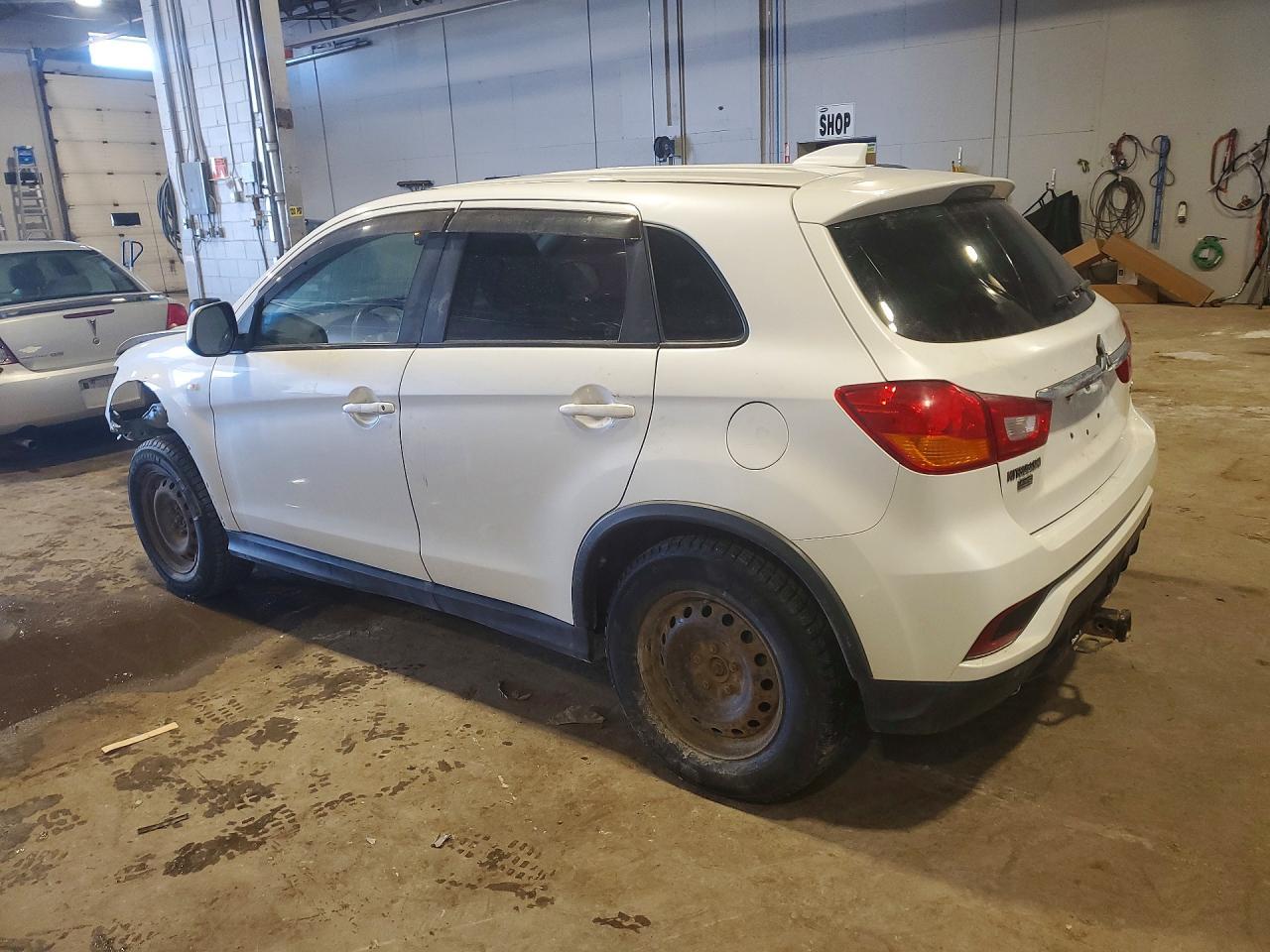 2018 Mitsubishi Rvr Se - Image 2