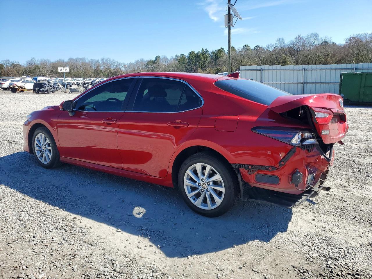 2024 Toyota Camry Le - Фото 2