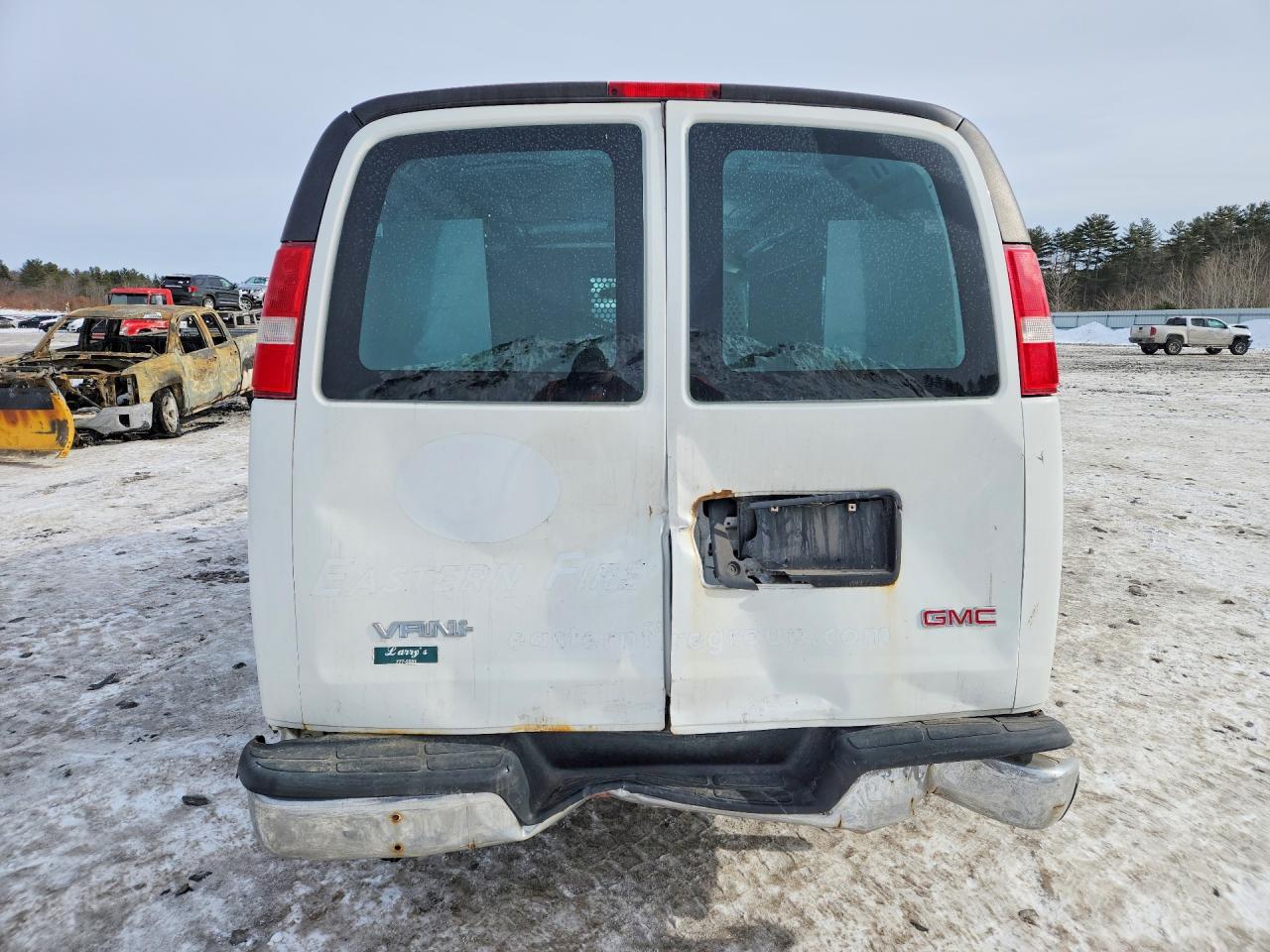 2016 GMC Savana G2500 - Фото 6