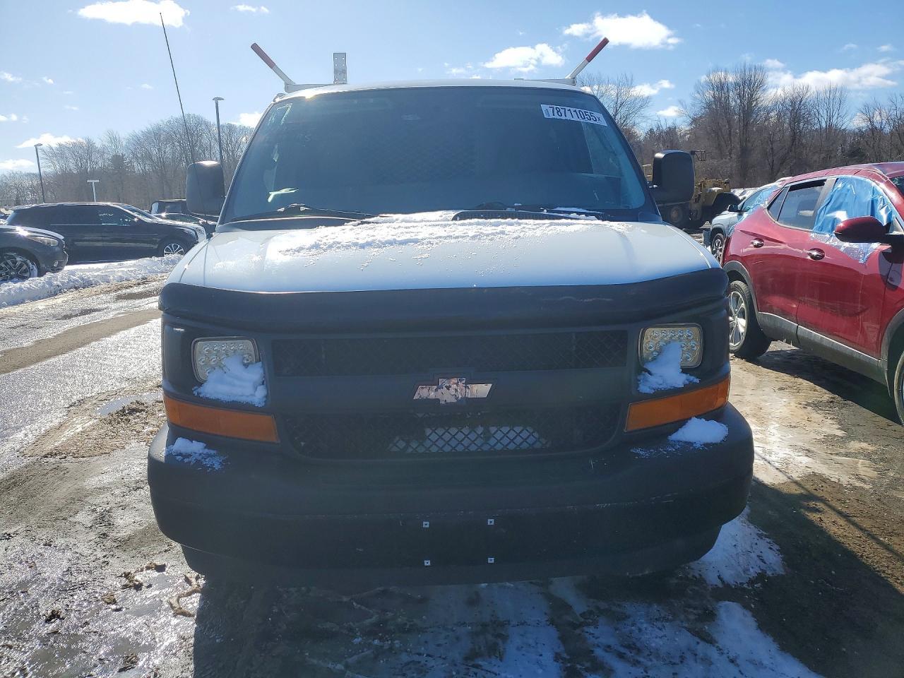 2017 Chevrolet Express G2500 - Image 5
