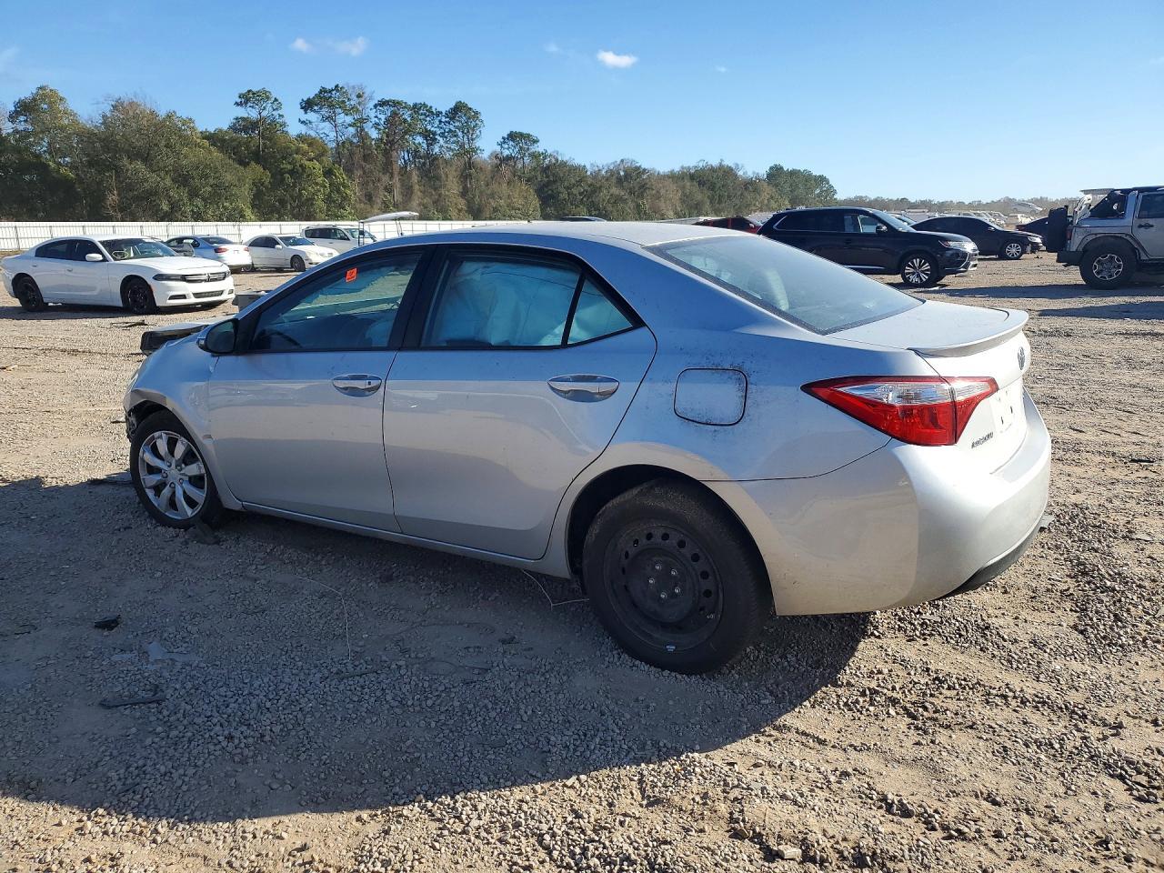 2016 Toyota Corolla L - Фото 2