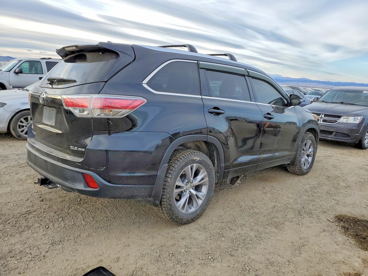 2015 Toyota Highlander Xle - Фото 3