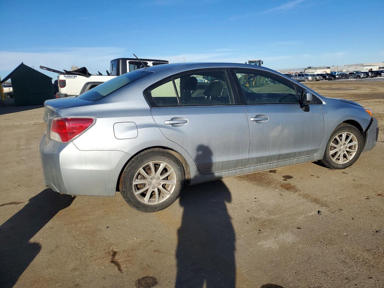 2014 Subaru Impreza Premium - Фото 3