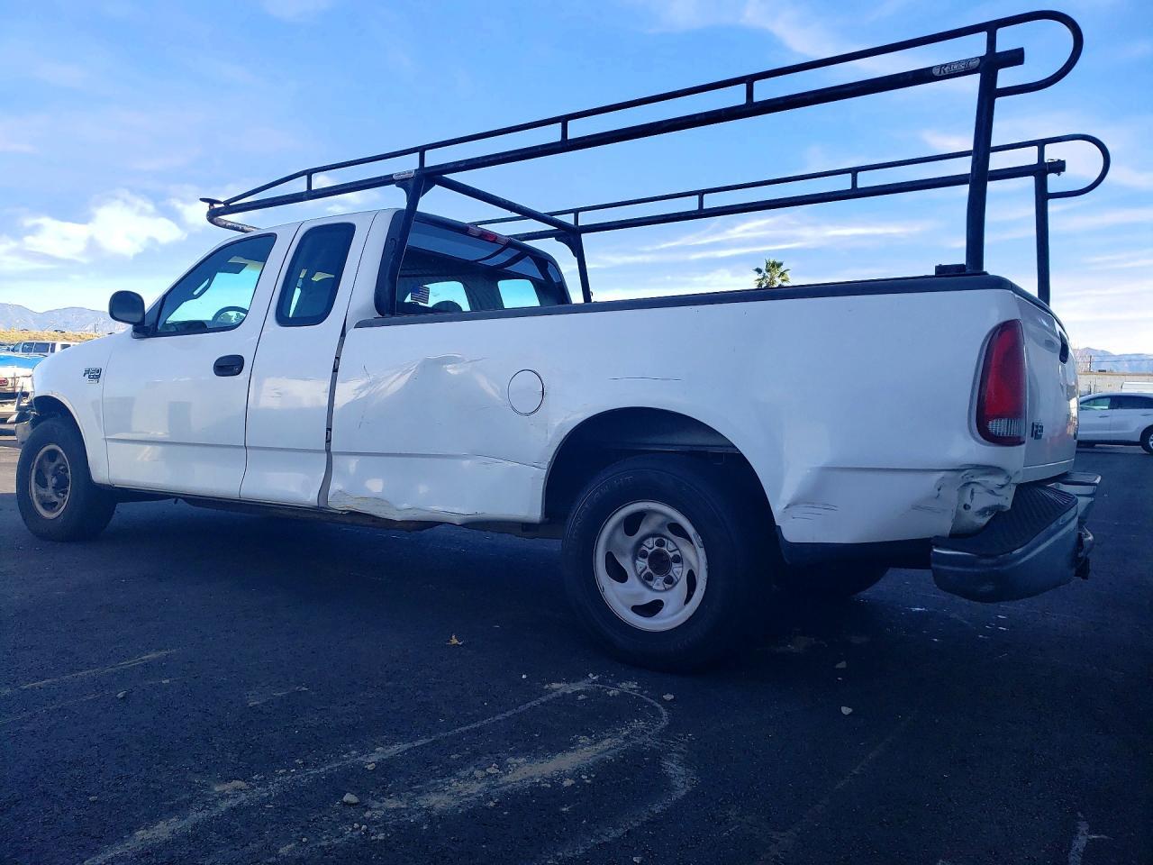 2002 Ford F-150 - Image 2