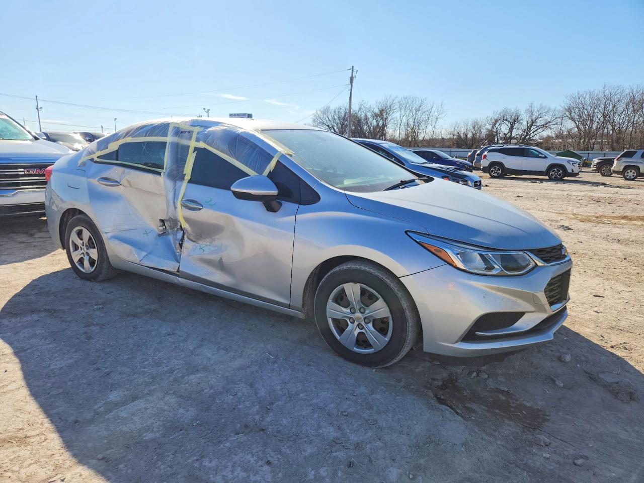 2017 Chevrolet Cruze Ls - Image 4