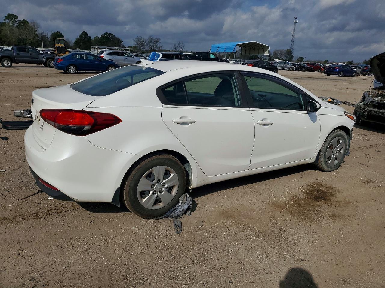 2018 Kia Forte Lx - Фото 3