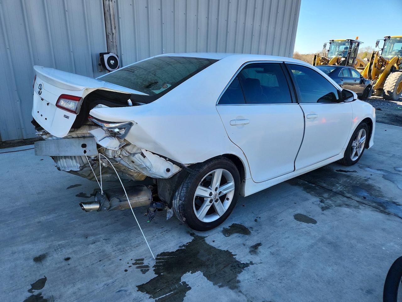 2013 Toyota Camry Se - Image 3