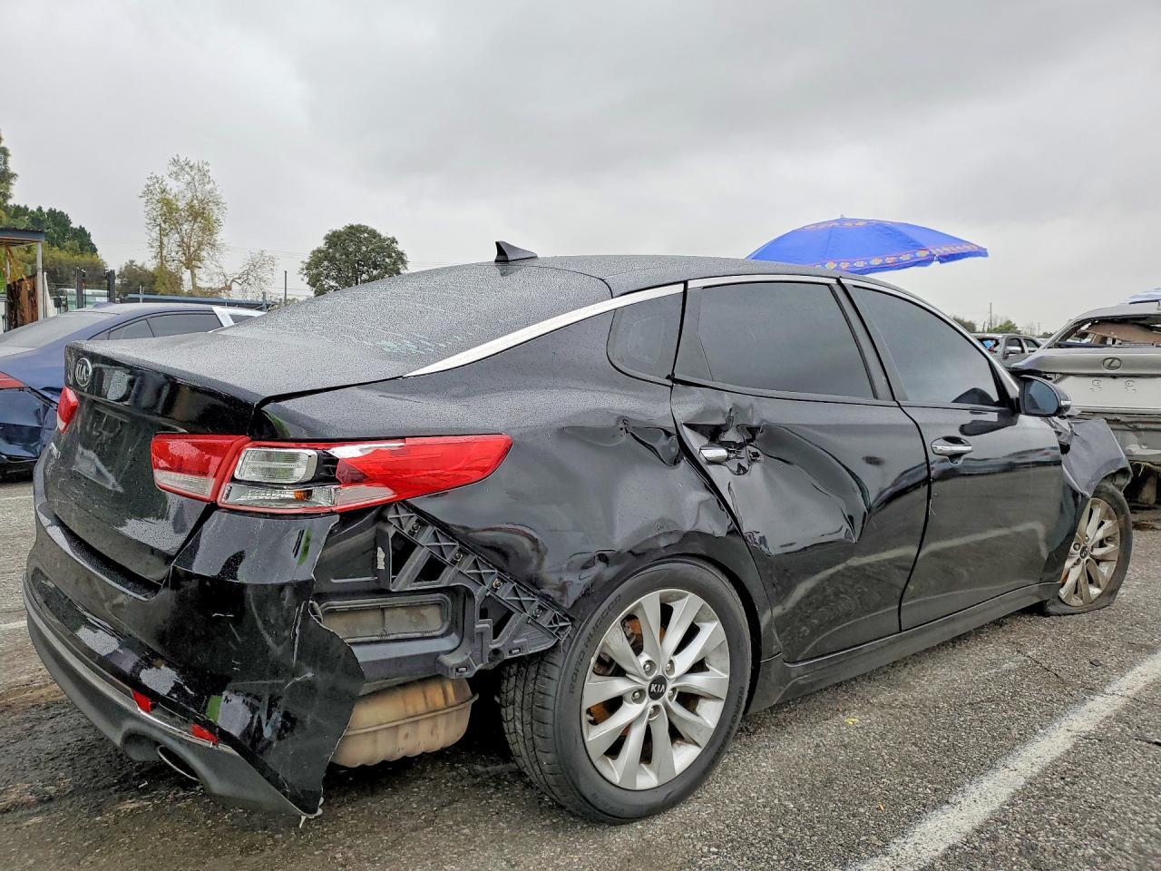 2018 Kia Optima Lx - Image 3
