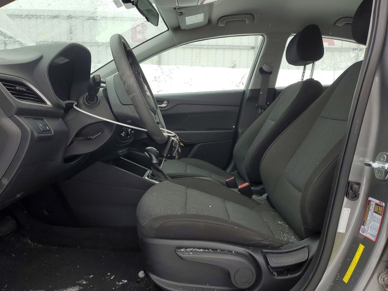 2022 Hyundai Accent Se - Фото 7