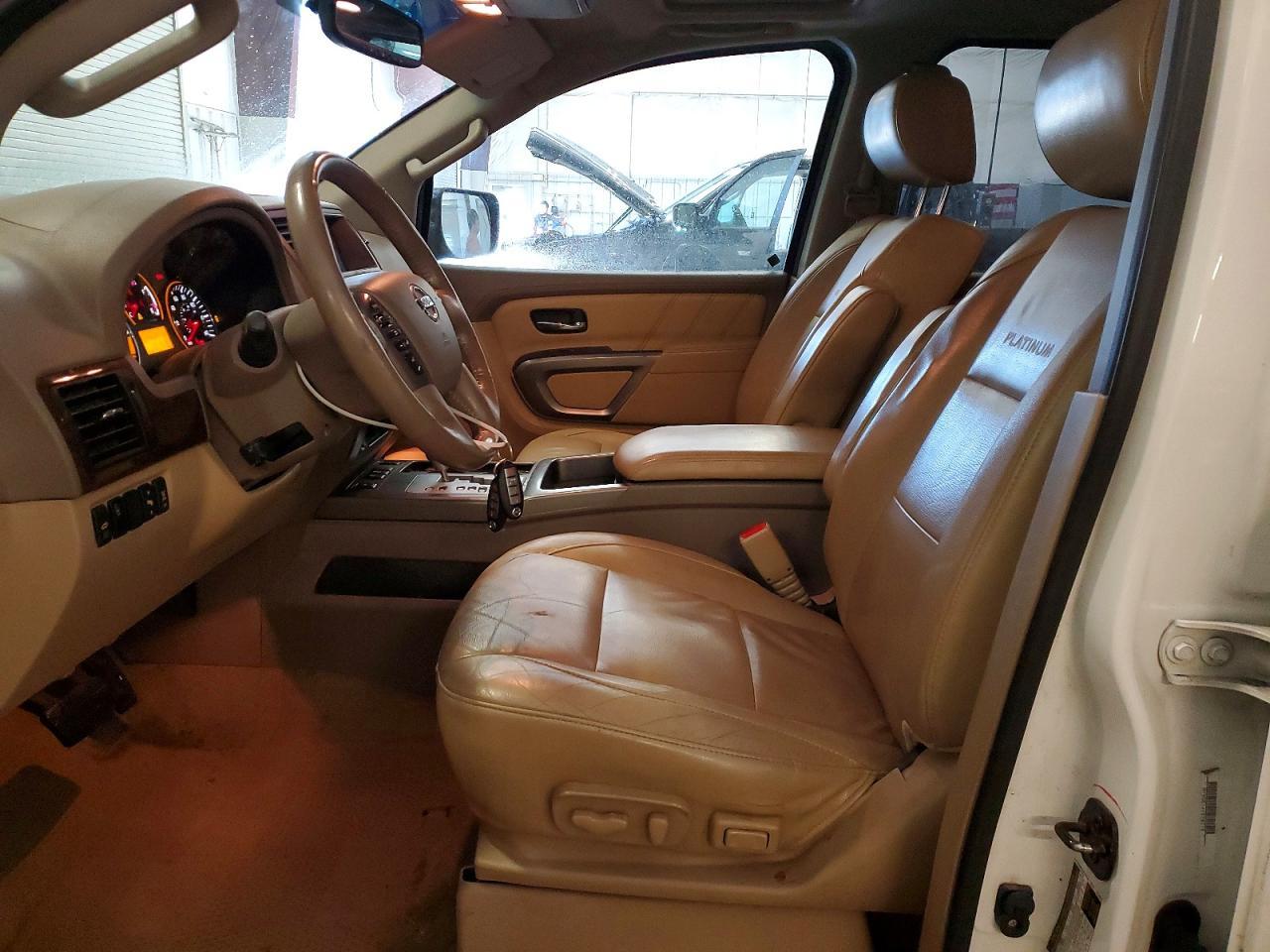 2015 Nissan Armada Platinum - Фото 7