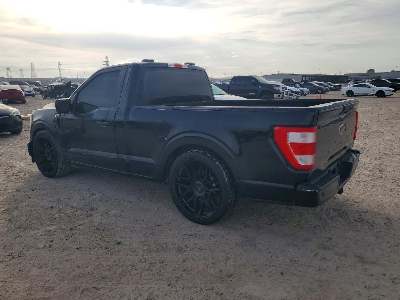 2023 Ford F150 - Фото 2