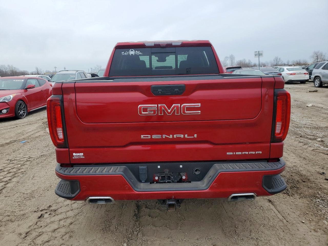 2023 GMC Denali - Фото 6