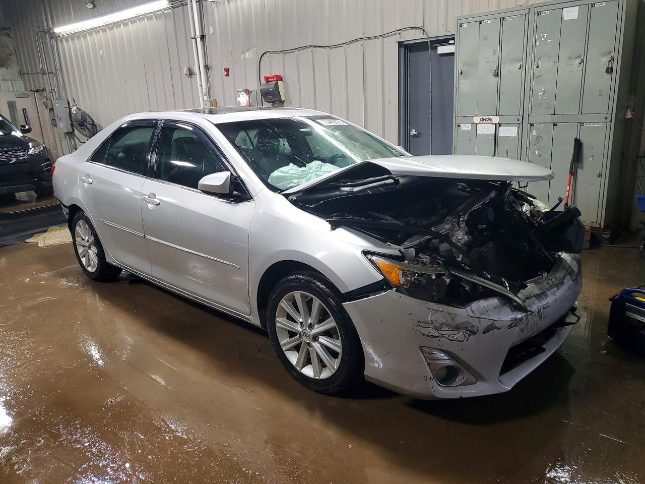 2012 Toyota Camry Xle - Фото 4