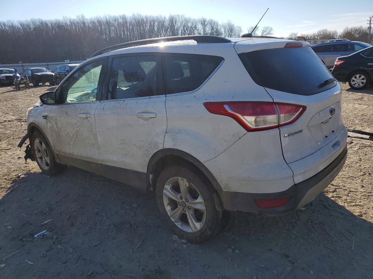 2016 Ford Escape Se - Фото 2