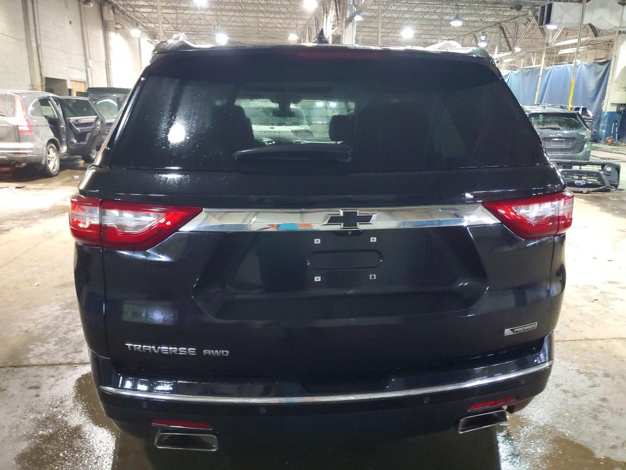 2018 Chevrolet Traverse Premier - Фото 6