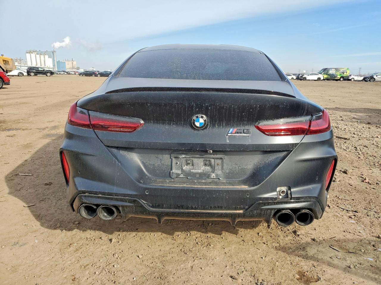 2022 BMW M8 - Фото 6