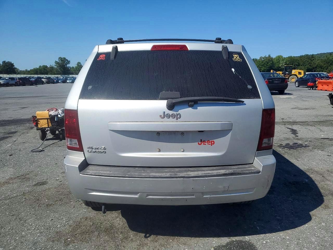 2006 Jeep Grand Cherokee Laredo - Image 6