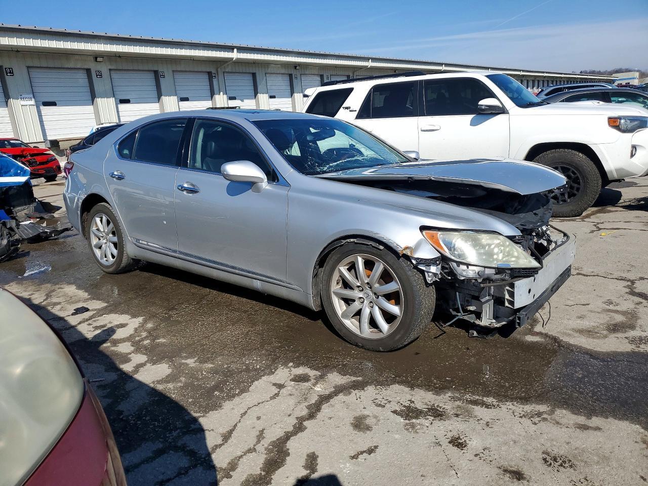 2008 Lexus Ls 460 - Image 4