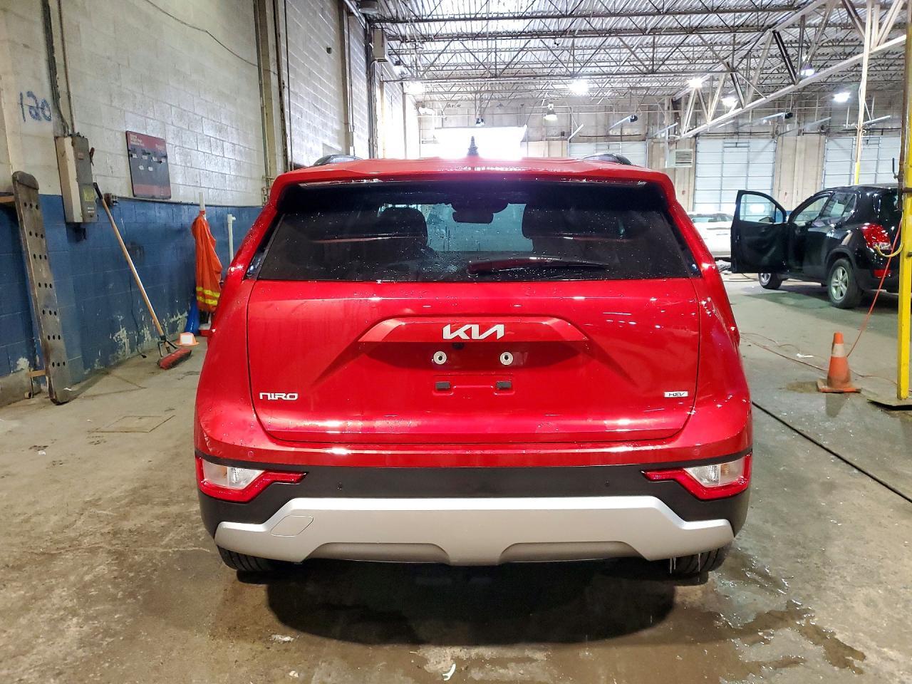 2025 Kia Niro Ex - Фото 6
