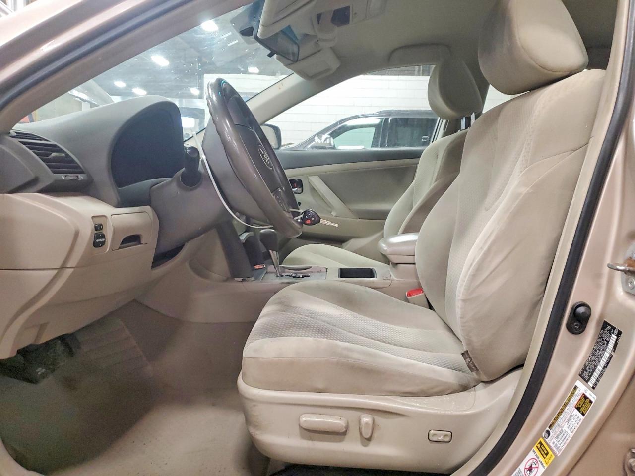 2009 Toyota Camry Base - Фото 7