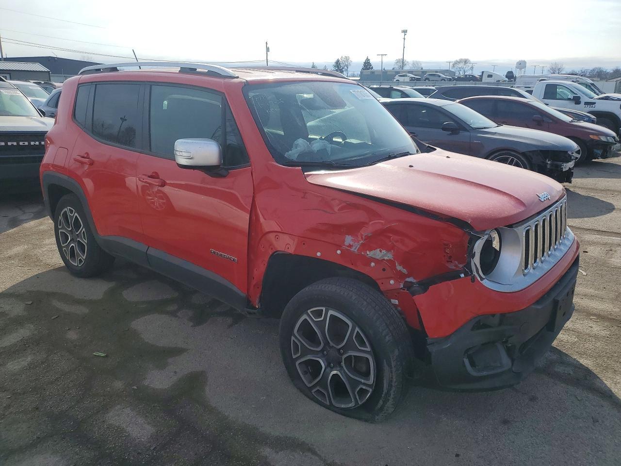 2016 Jeep Renegade Limited - Image 4