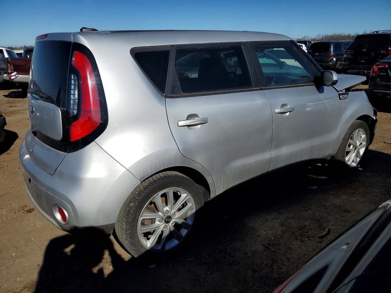 2019 Kia Soul + - Фото 3