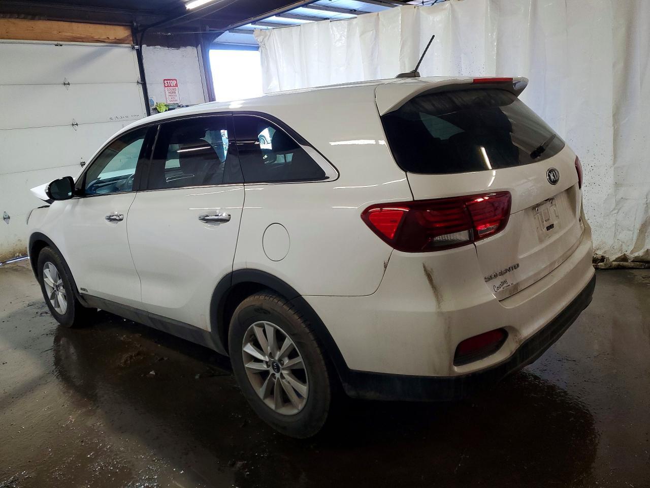 2020 Kia Sorento Lx - Фото 2