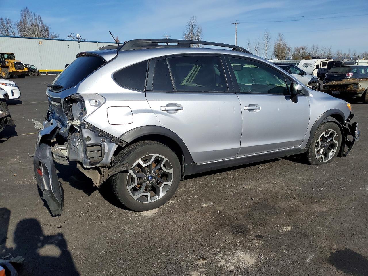 2016 Subaru Crosstrek Premium - Image 3