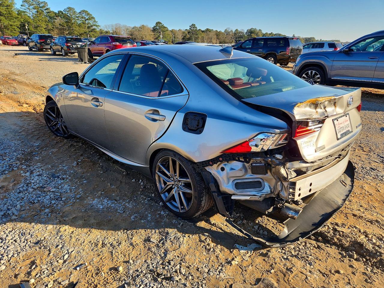 2016 Lexus Is 200T - Image 2