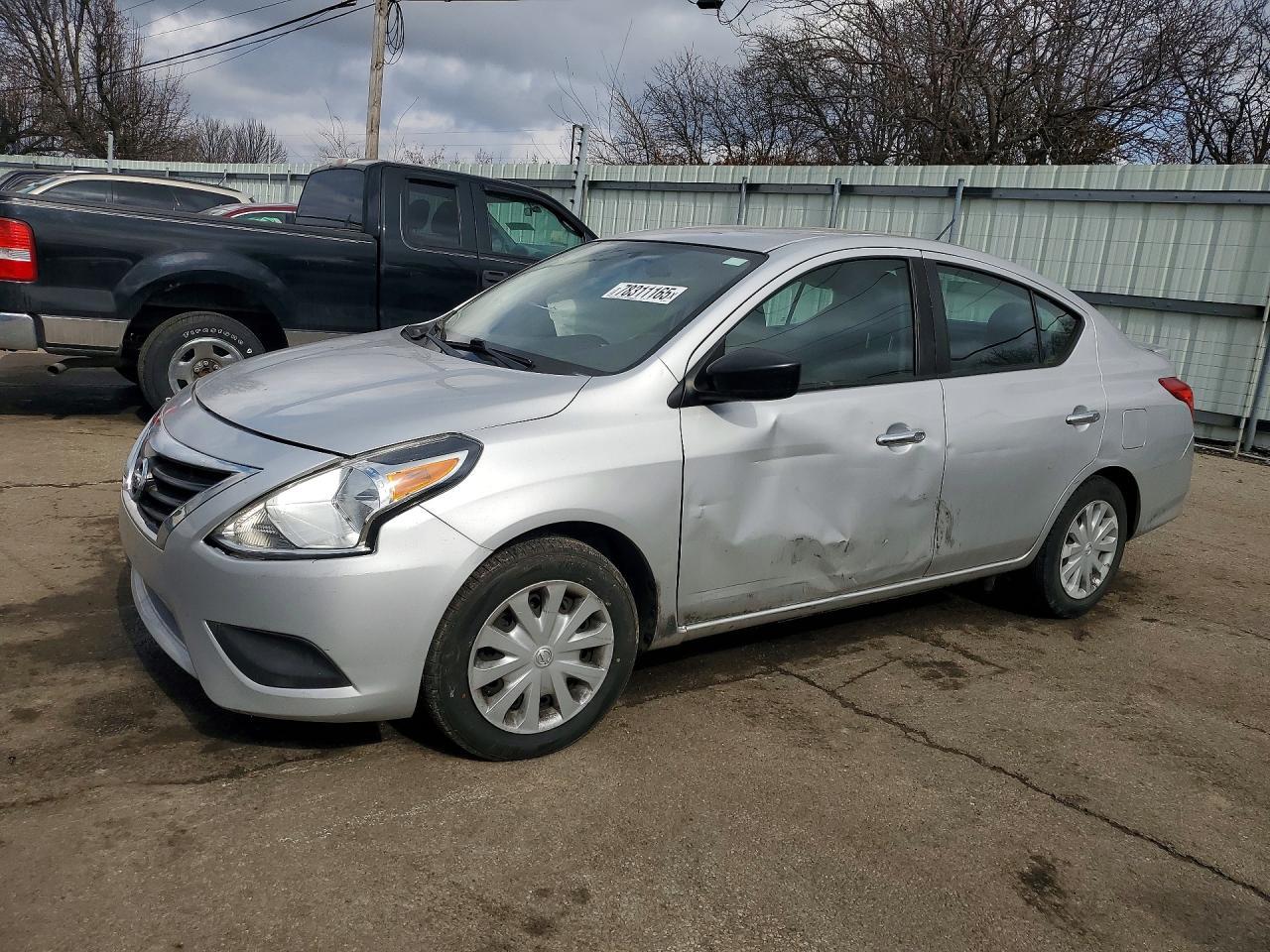 2019 Nissan Versa Sv