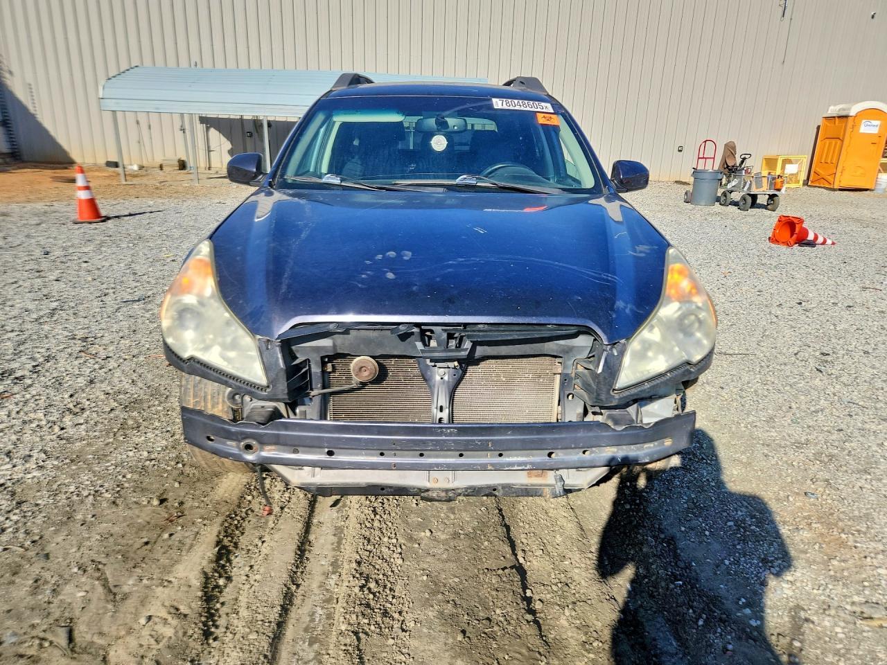 2011 Subaru Outback 2.5I Limited - Image 5