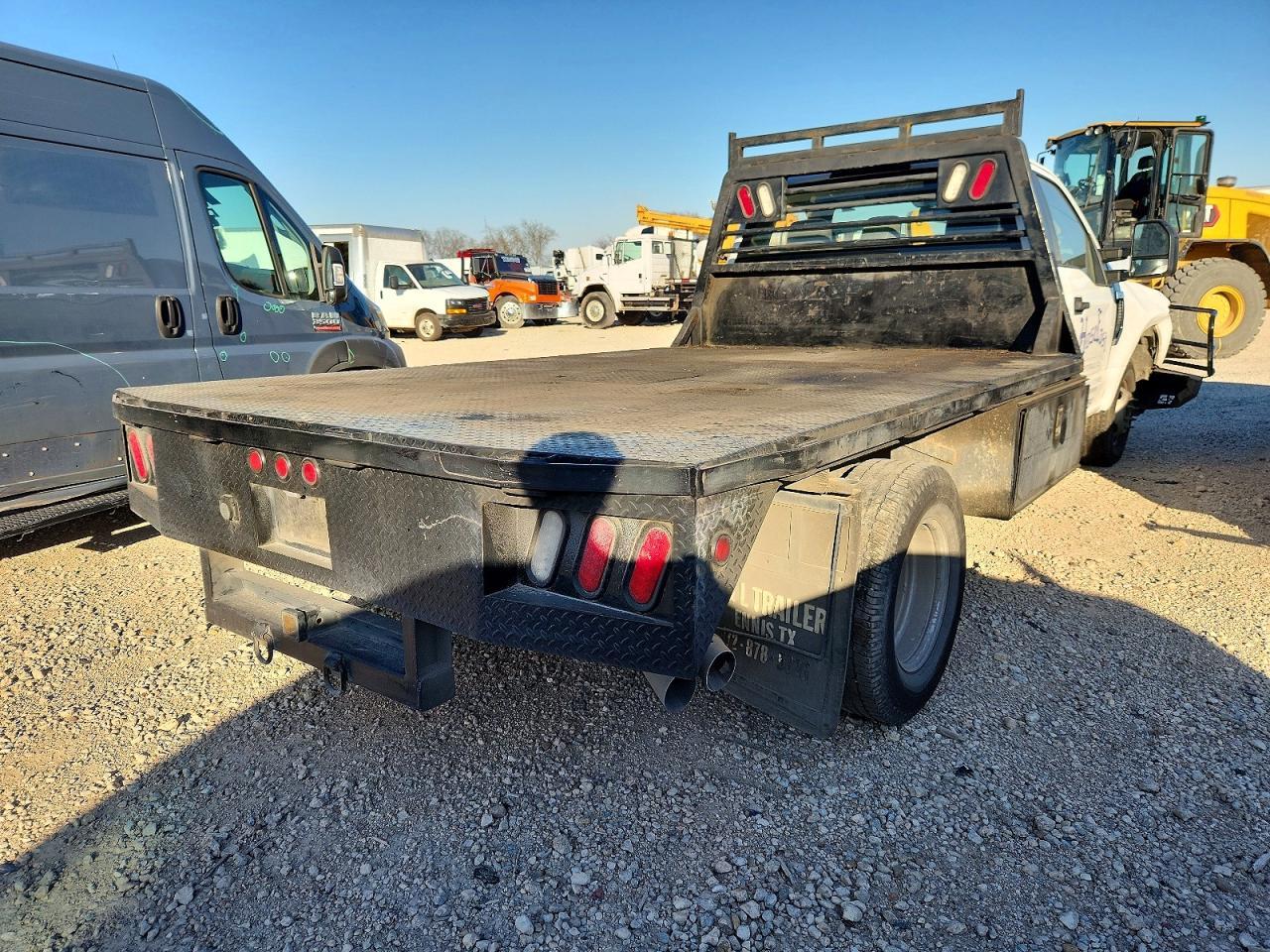 2018 Ford F350 Super Duty Flatbed Truck - Image 4