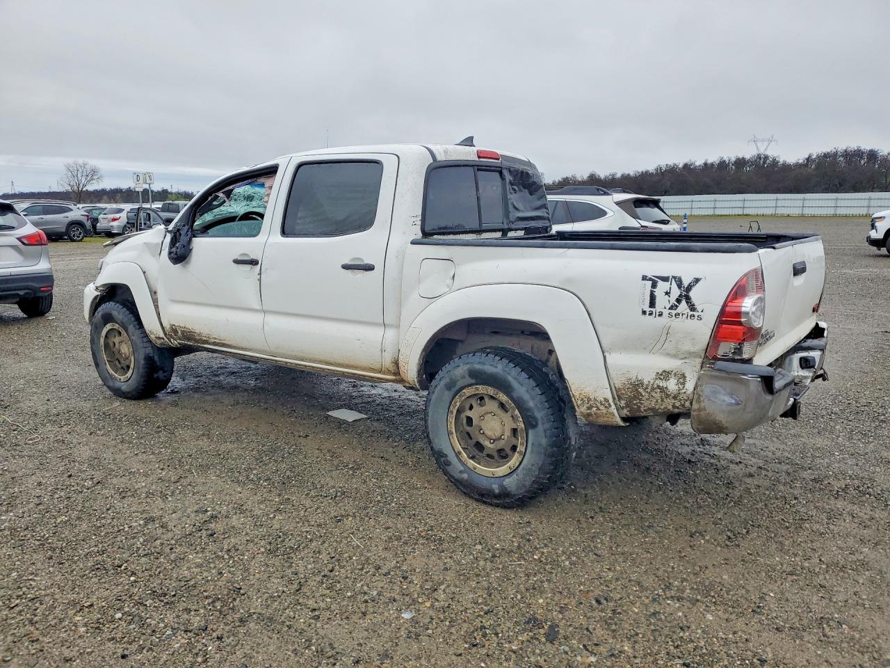 2014 Toyota Tacoma Double Cab - Фото 2