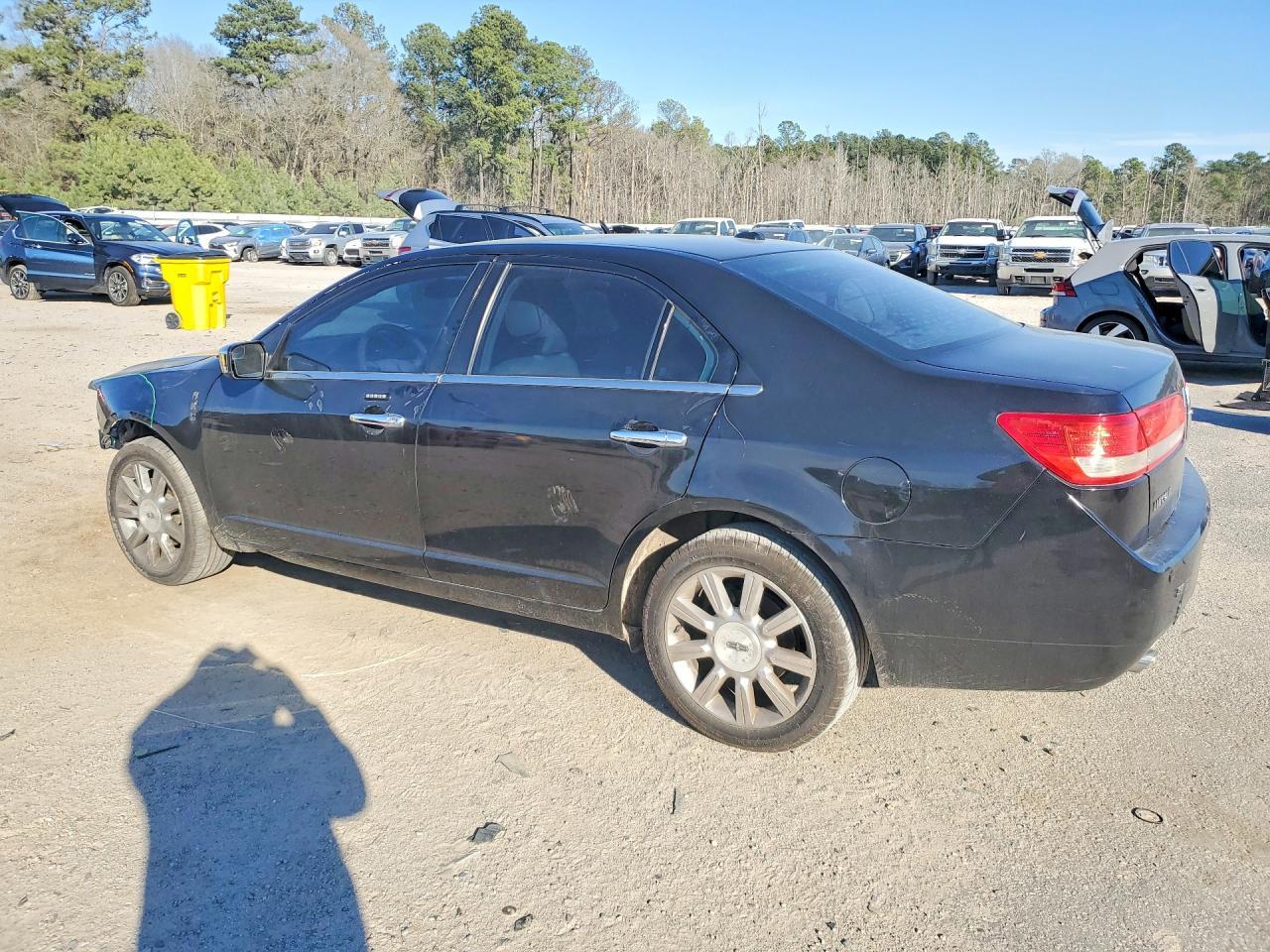 2012 Lincoln Mkz - Image 2