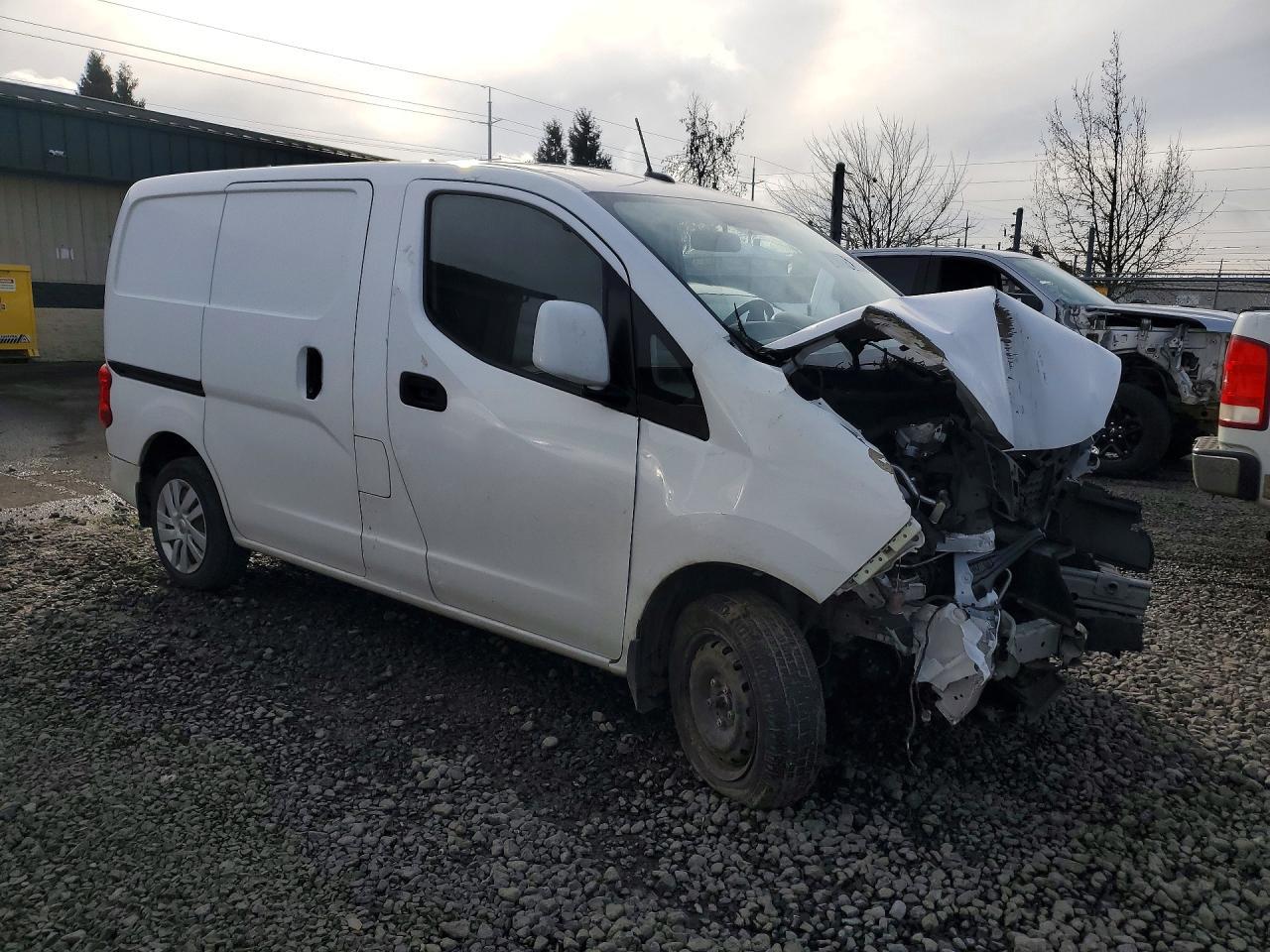 2017 Nissan Nv200 2.5S - Фото 4