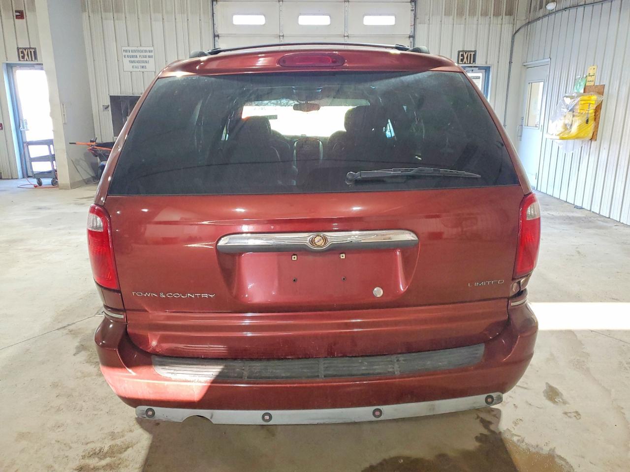 2007 Chrysler Town & Country Limited - Фото 6