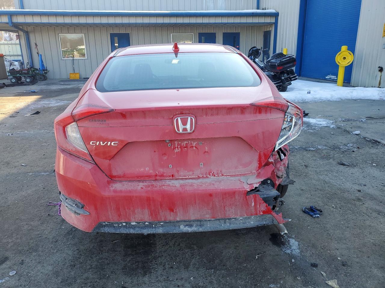 2018 Honda Civic Ex - Image 6