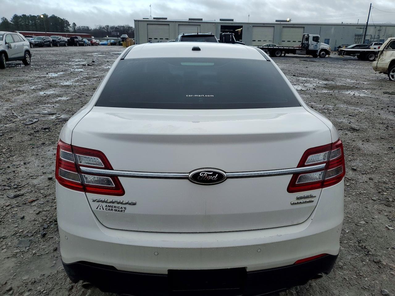 2013 Ford Taurus Sel - Image 6